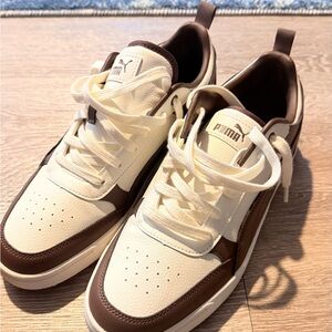 Puma Men's White and chocolate/dark Brown Sneakers